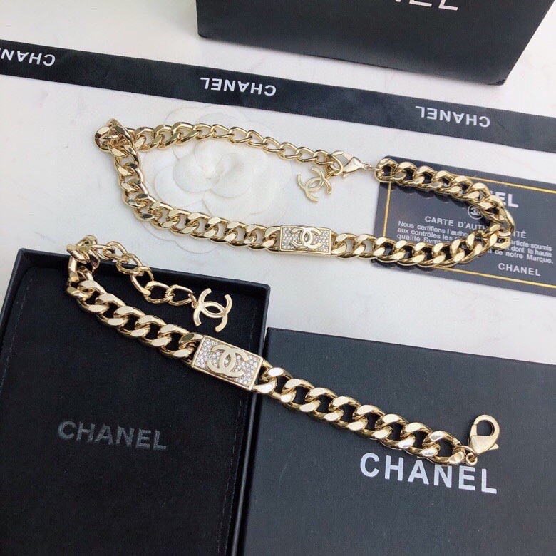 Chanel Necklaces